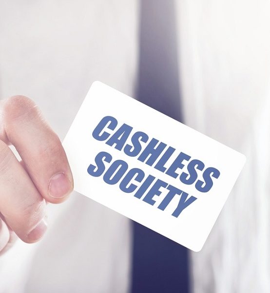 Dubai Cashless Strategy gets the support of Dubai Chamber of Digital Economy and Dubai Finance